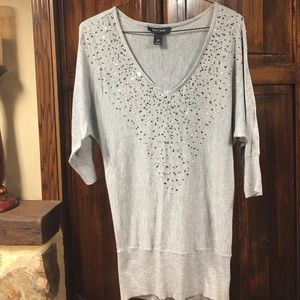Woman's Size XS White House black Market tunic